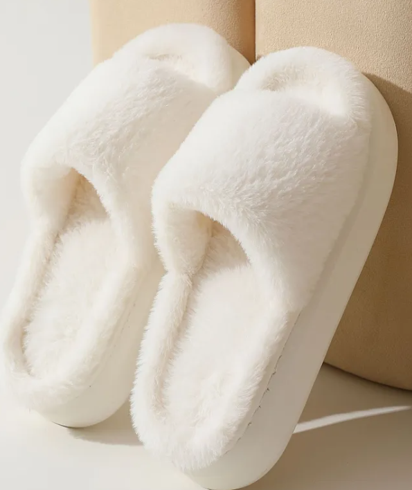 AeroPlush Fluffy Slippers, photo 5 of 10